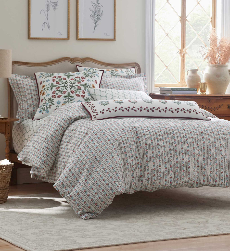 Delphine Quilt Cover