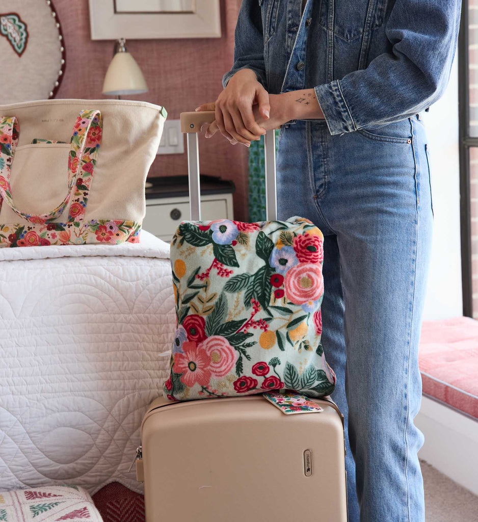 Rifle Paper Co. Travel Fleece Blanket Garden Party, image size:938x1024