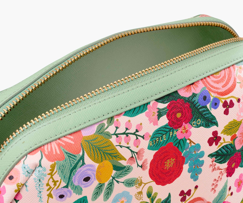 Large Cosmetic Pouch Garden Party – Rifle Paper Co