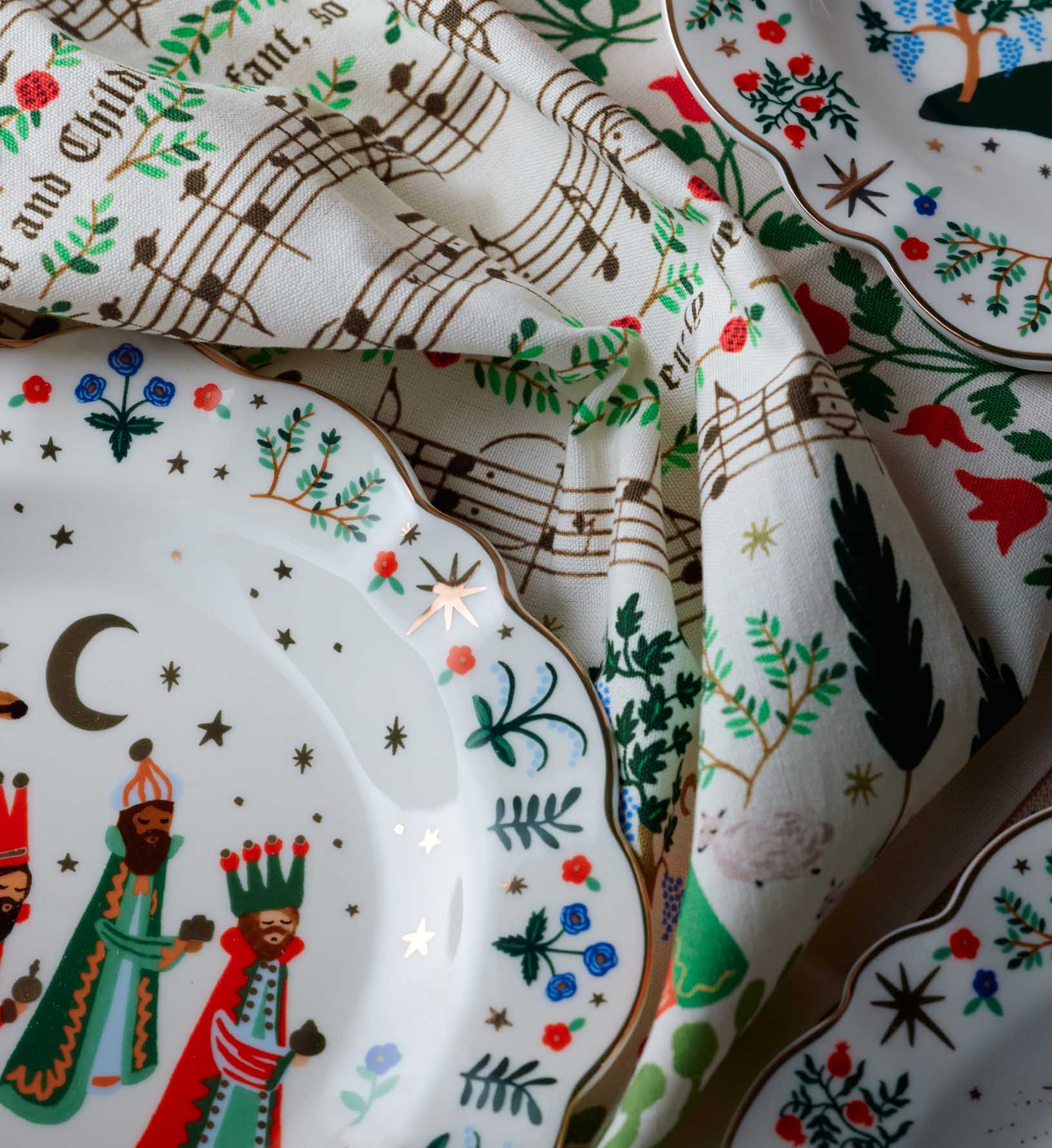 Porcelain Dessert Plate Set - Nativity