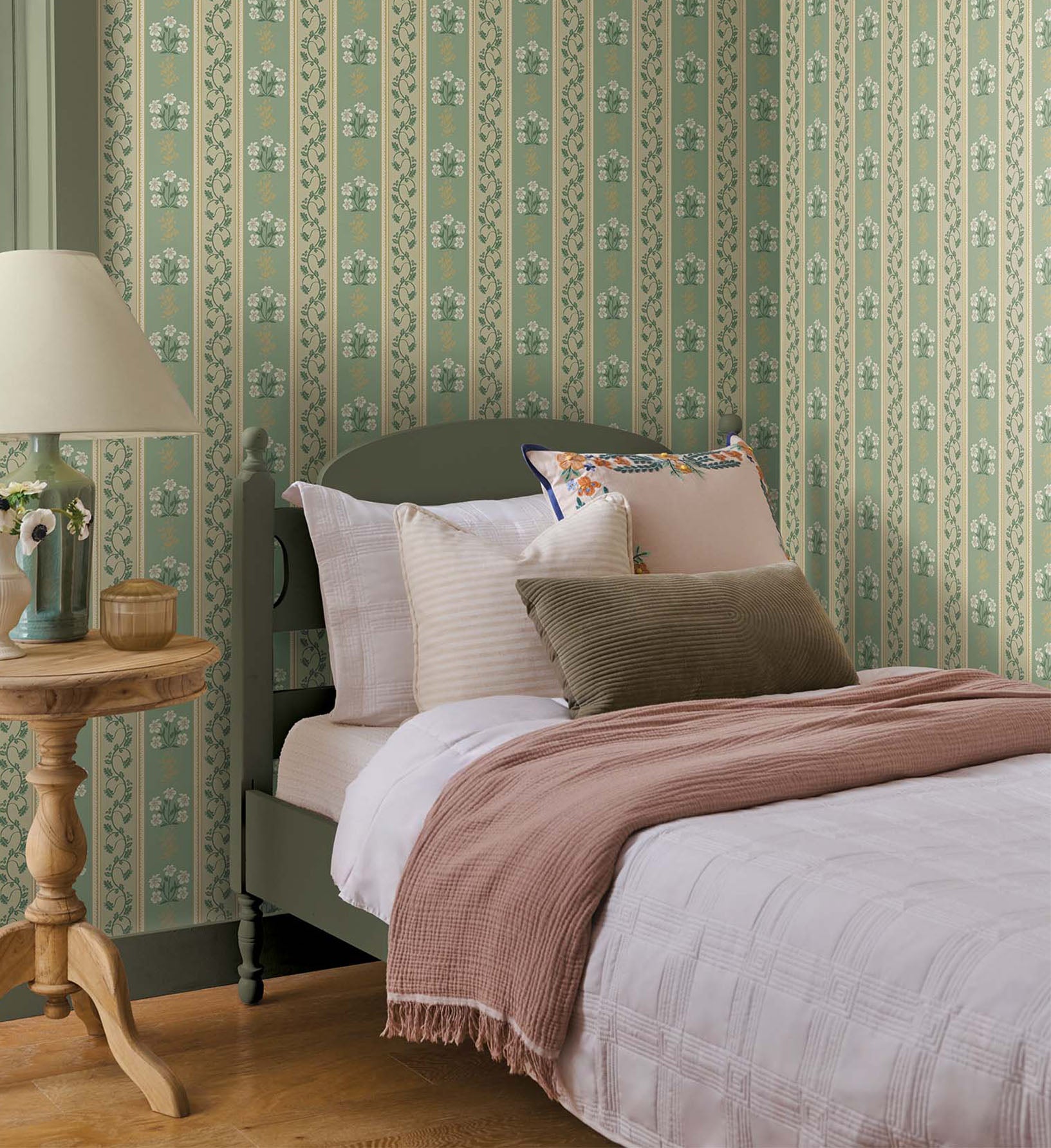 Portico Wallpaper - Sage