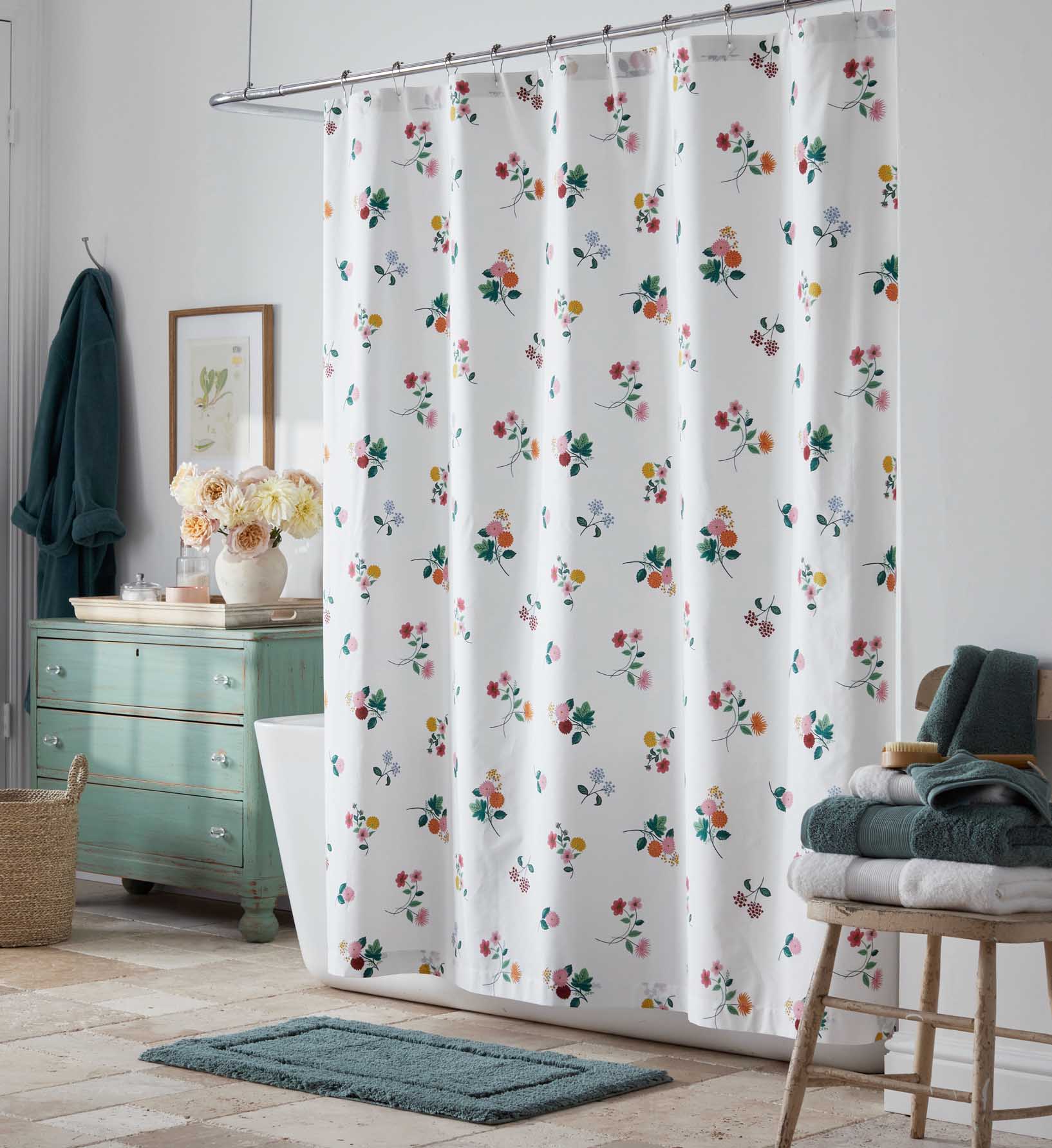 Percale Shower Curtain - Ditsy Dahlia