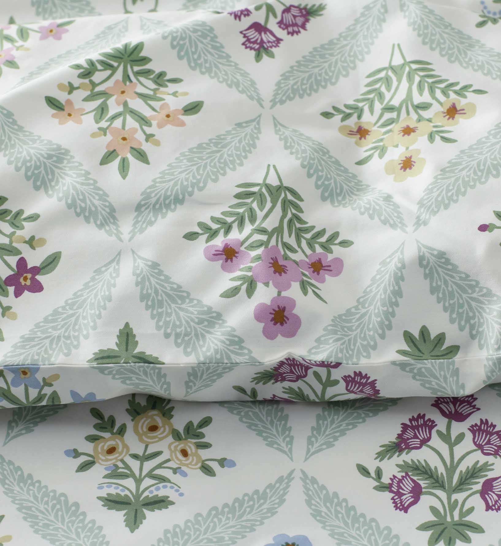 Sateen Comforter - Estee Garden