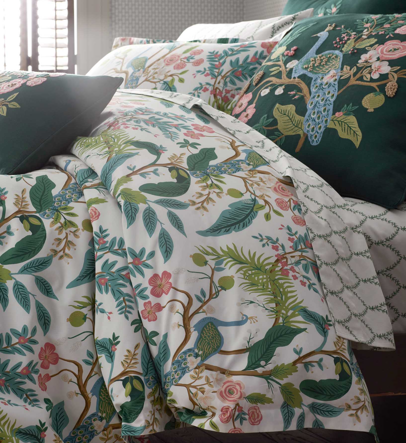 Sateen Comforter - Peacock White