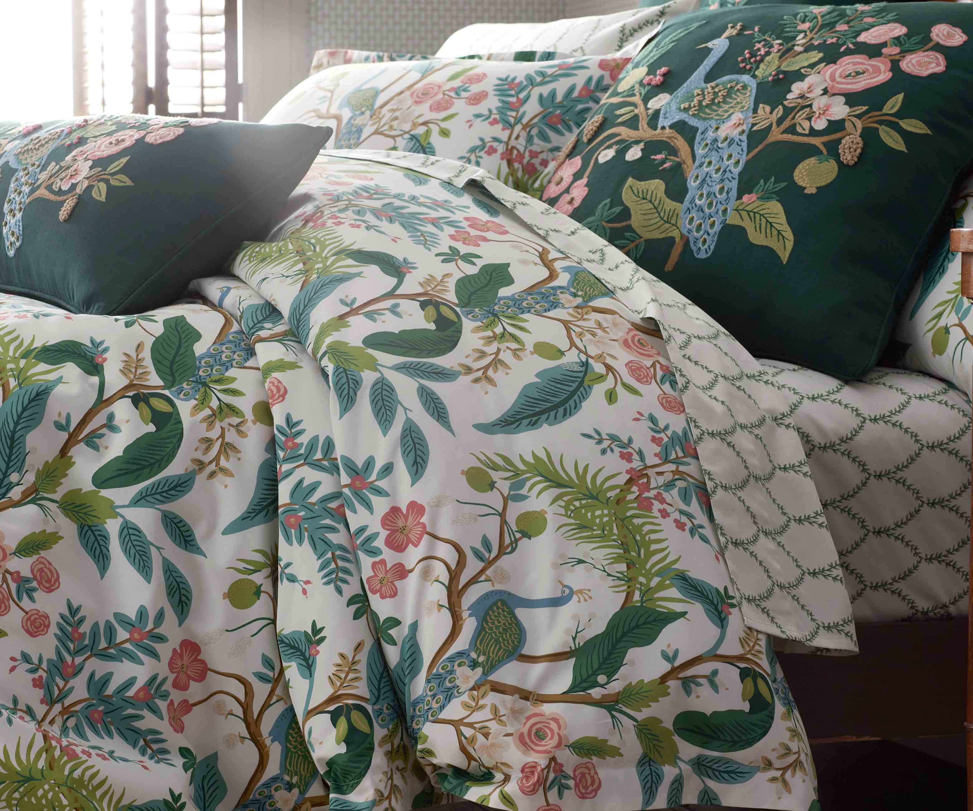 Sateen Comforter - Peacock White - Thumbnail 5