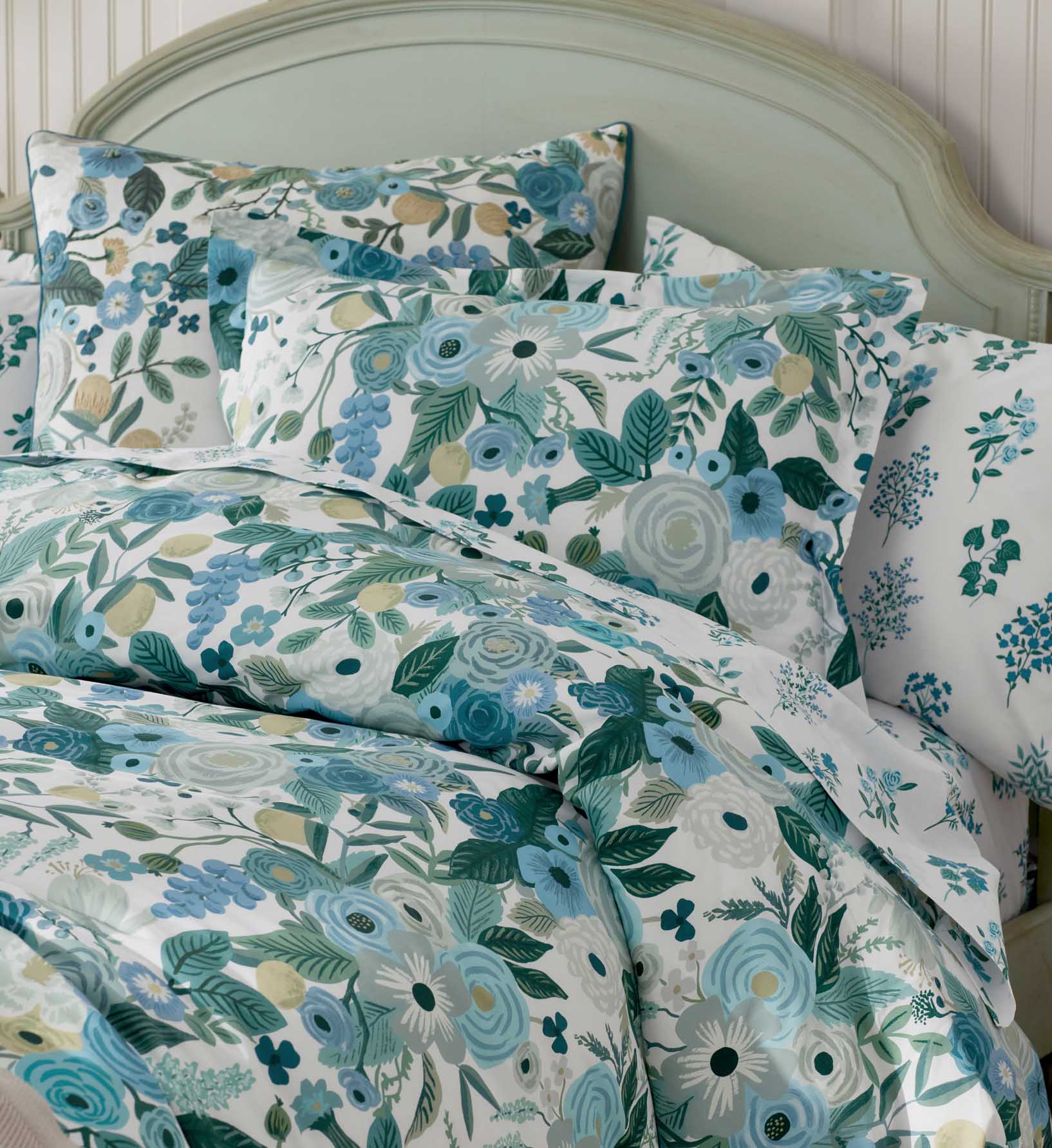 Percale Comforter - Garden Party Blue