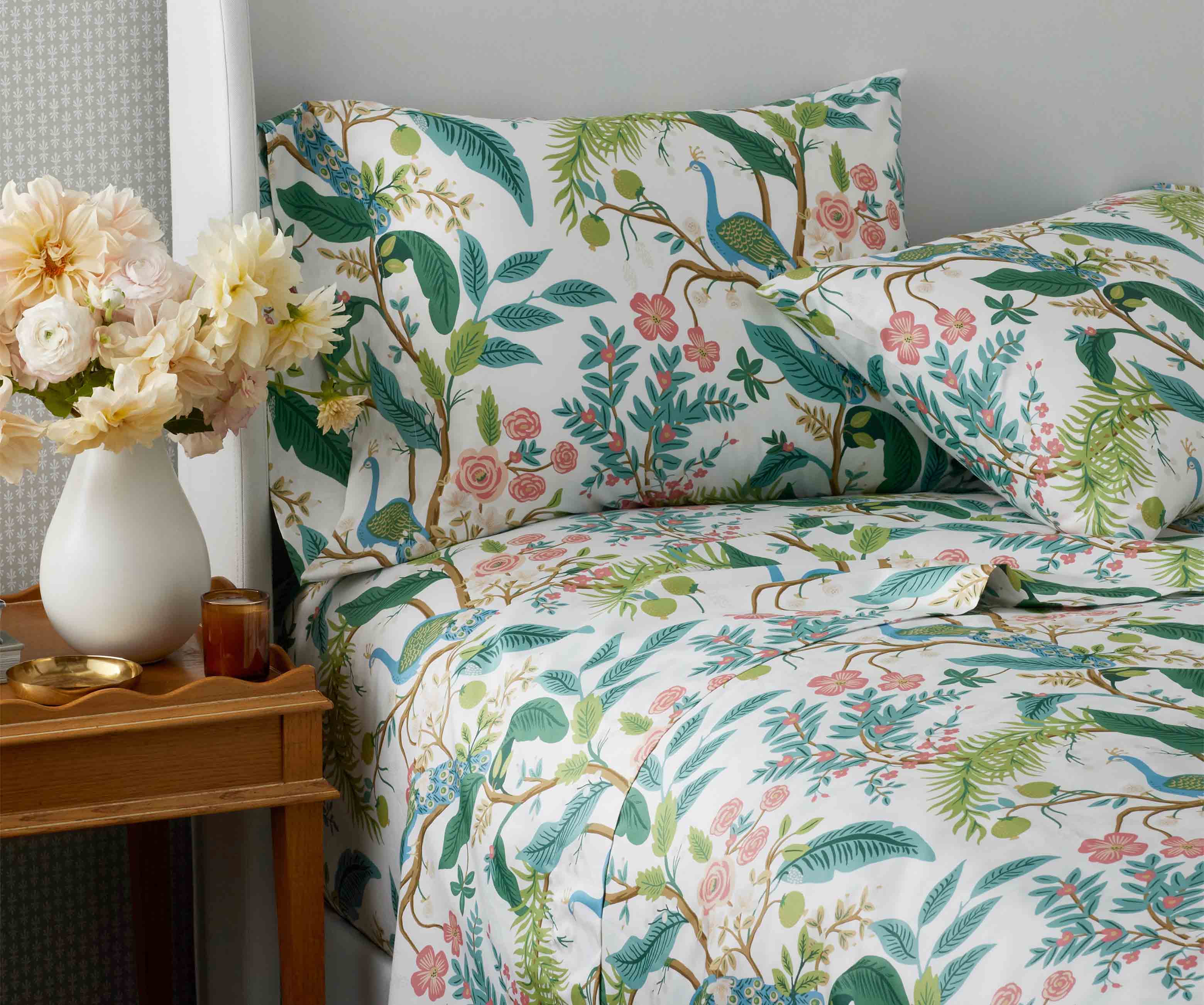 Sateen Fitted Sheet - Peacock White