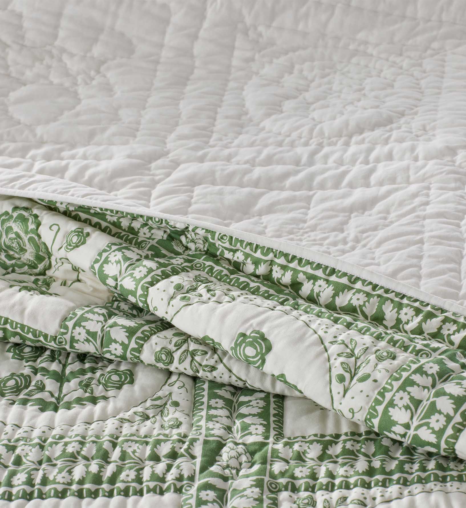Cotton Quilt - Artichoke Garden