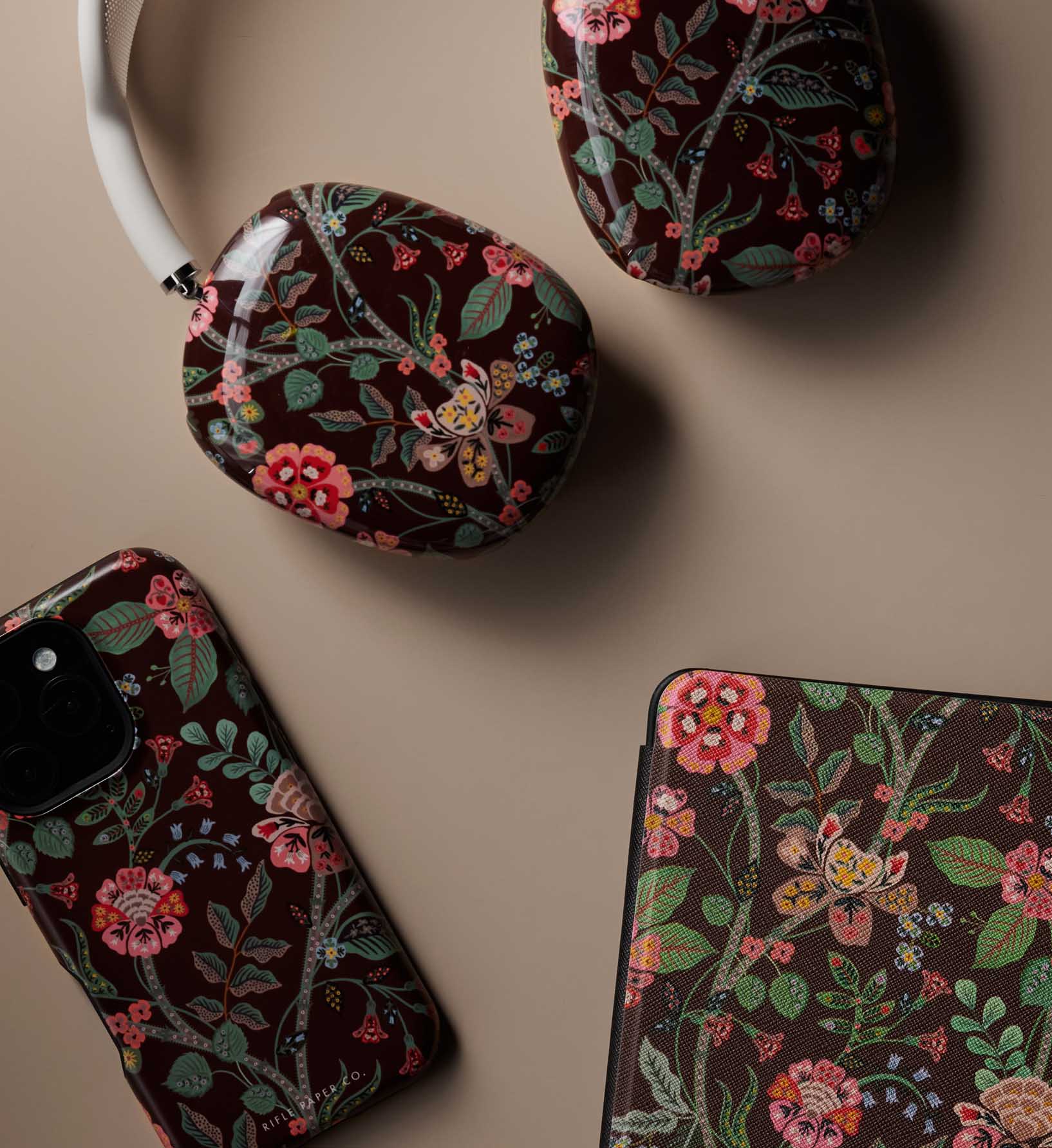 AirPods Max Case - Gracie