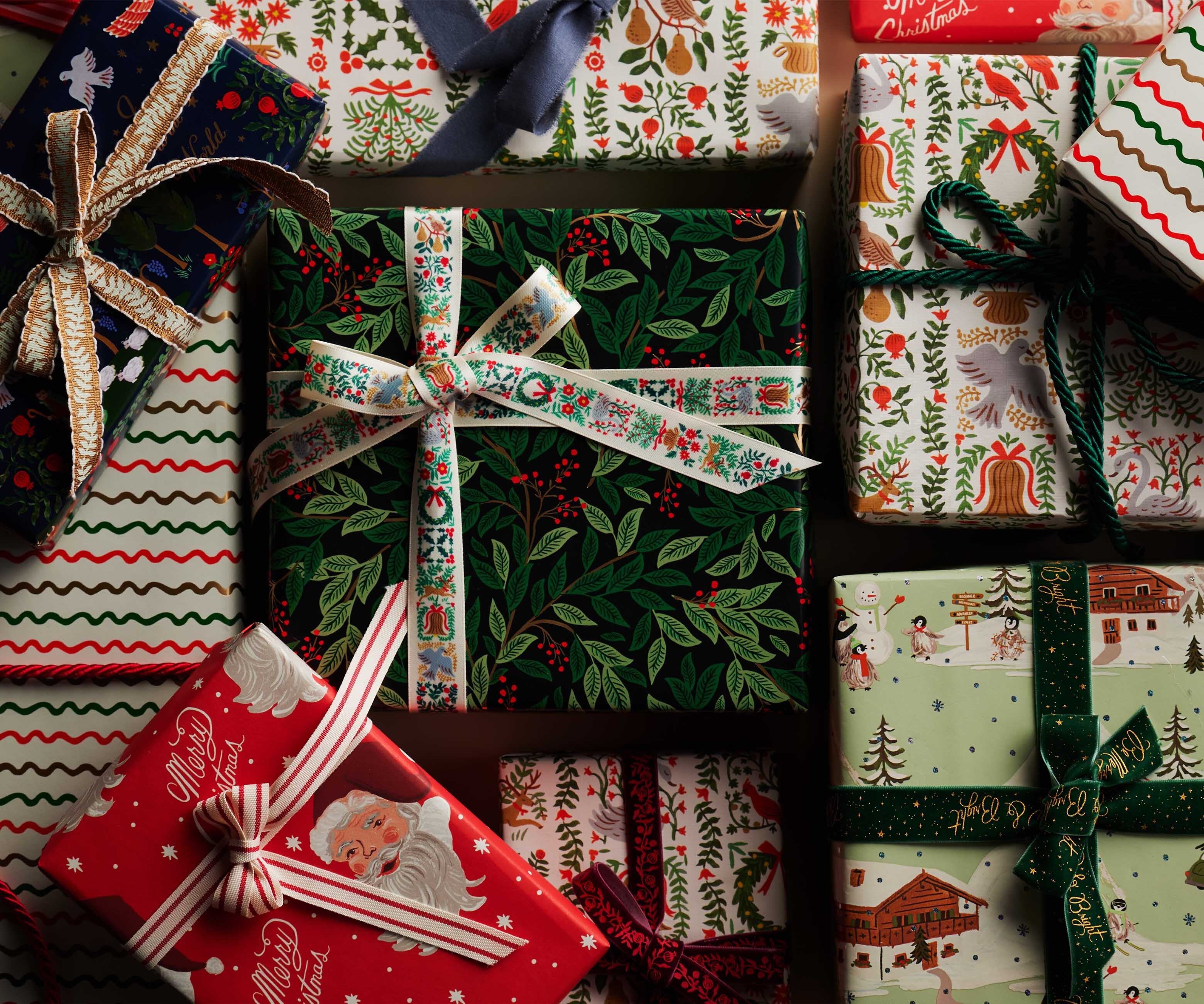 Holiday Wrapping Roll - Ribbon Stripe