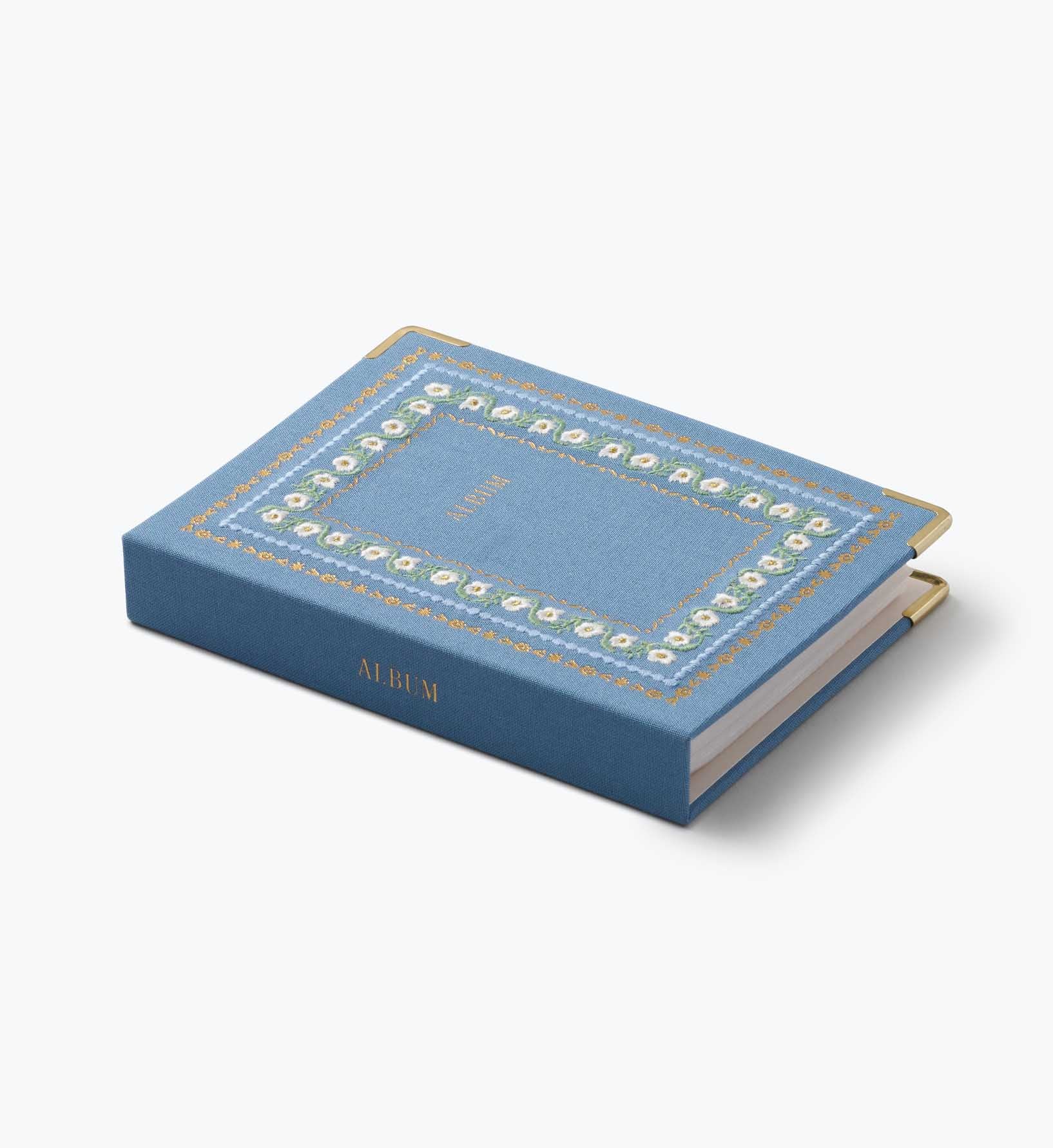 Embroidered Small Photo Album - Delphine