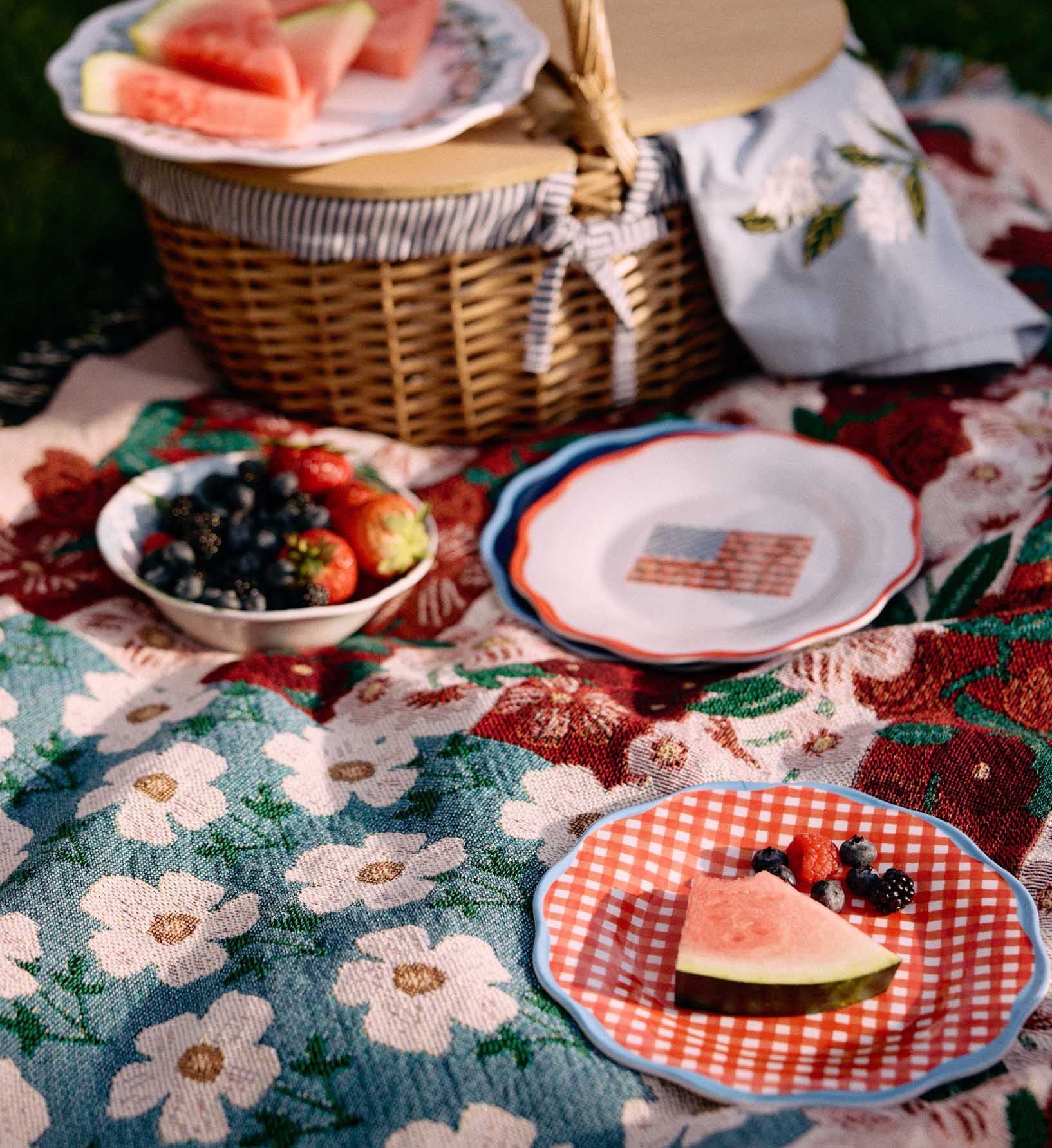 Melamine Assorted Dessert Plates - Americana