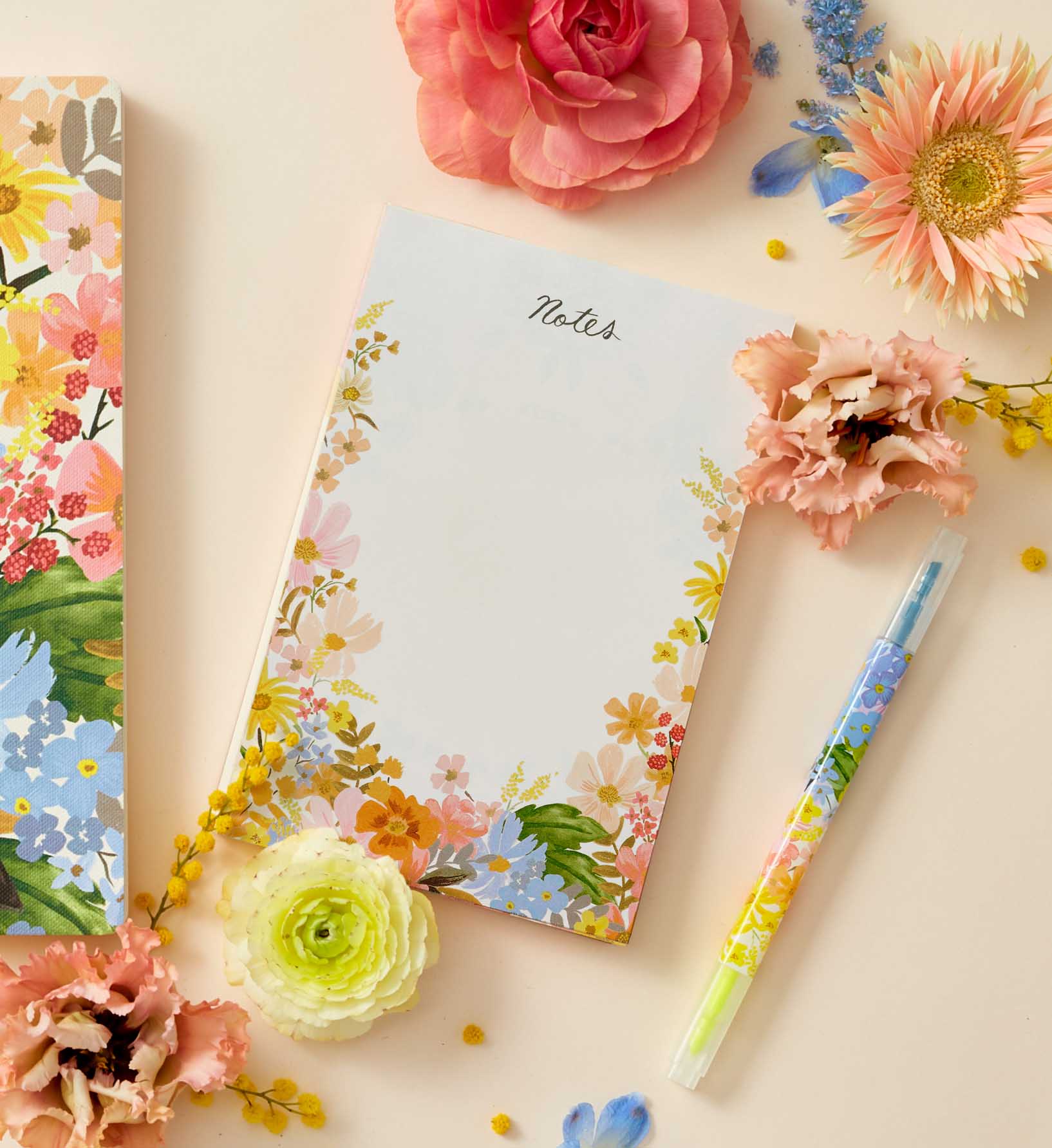 Blank Notepad - Marguerite