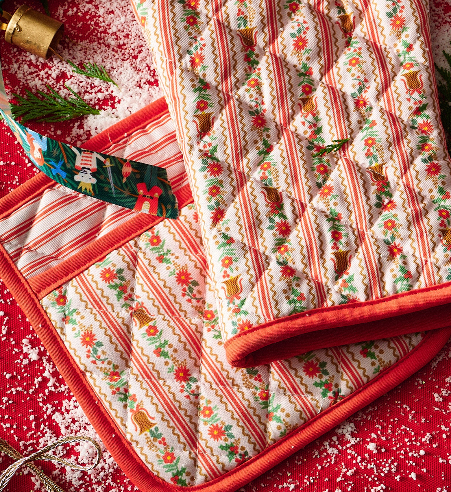 Pot Holder - Holly Jolly