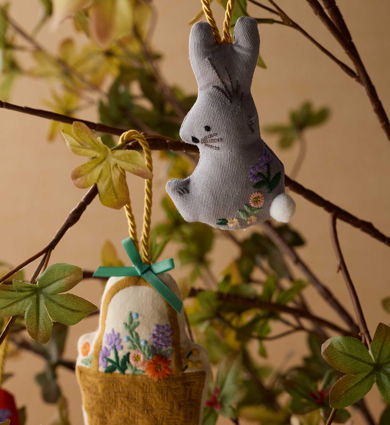 Embroidered Ornament Set - Spring Farm