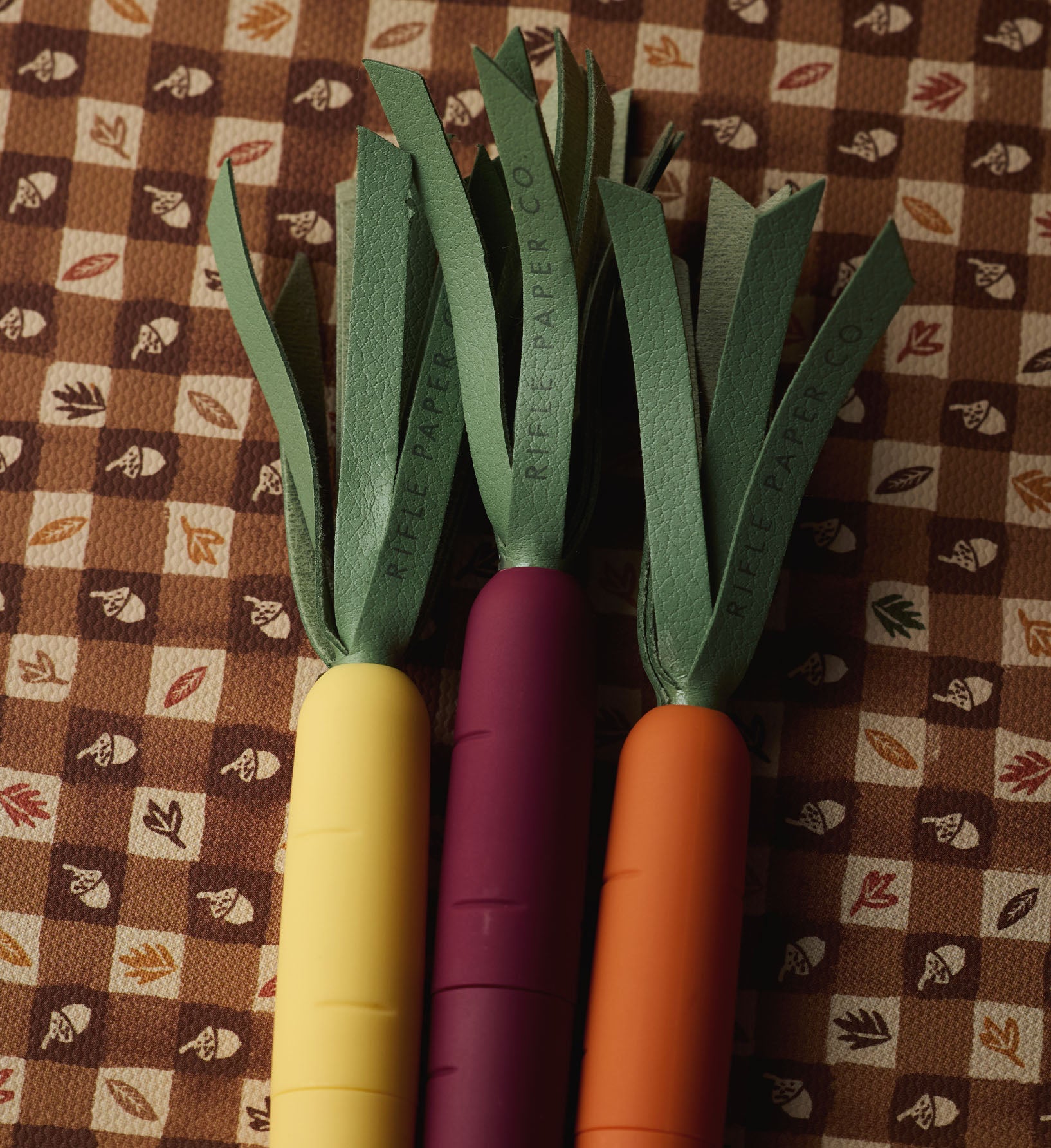 Bunch of Pens - Tricolor Carrots