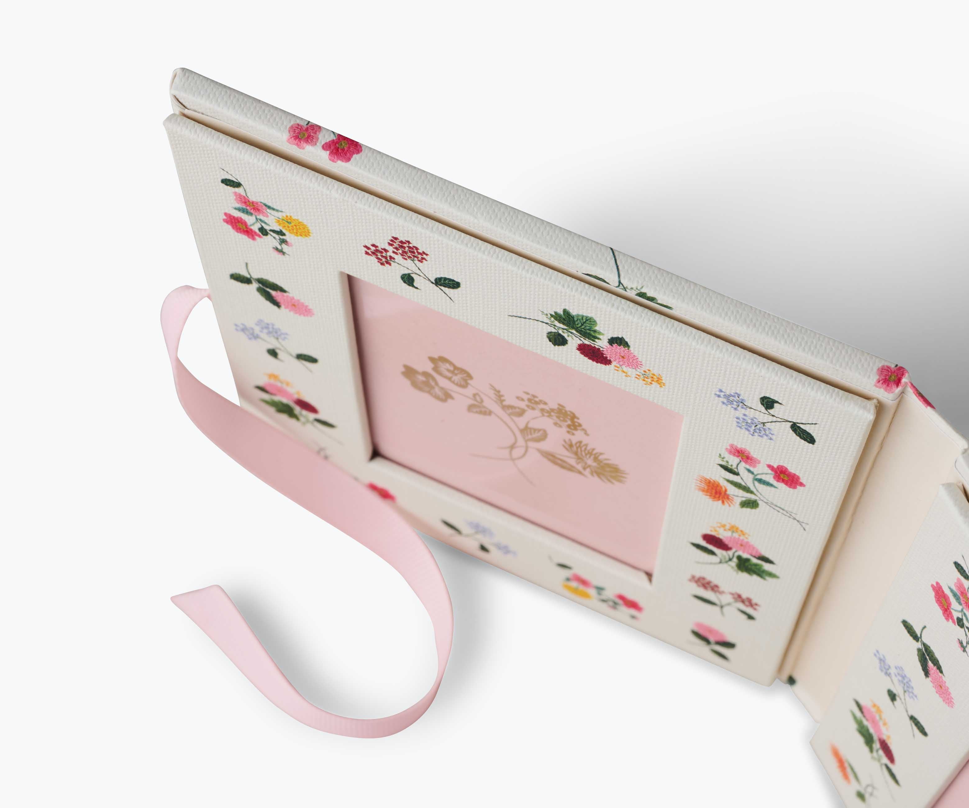 Folio Paper Wrapped Picture Frame - Ditsy Dahlia