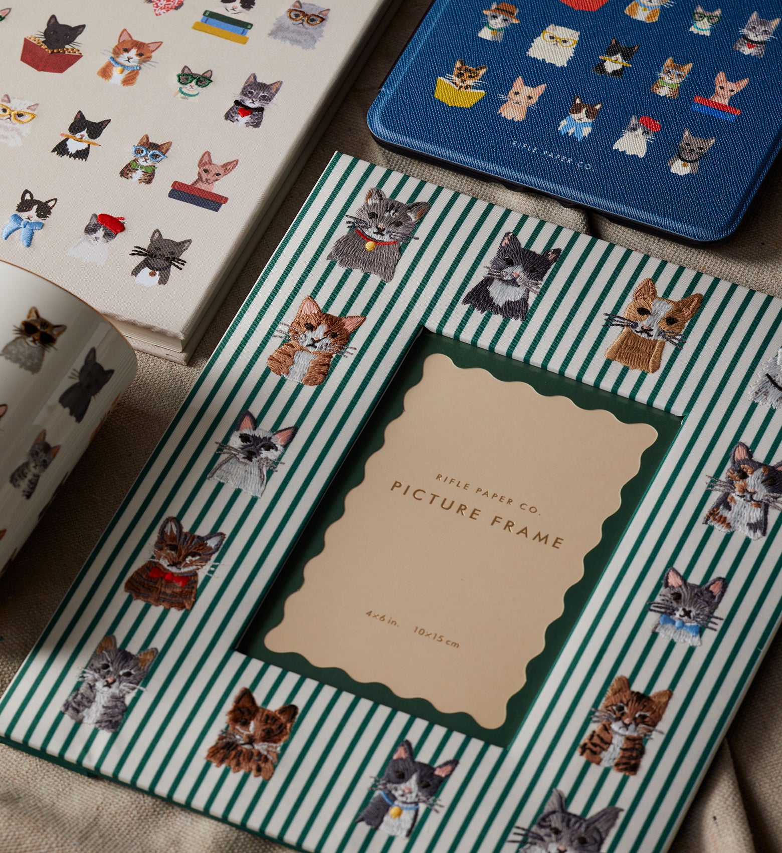 Embroidered Picture Frame - Cool Cats
