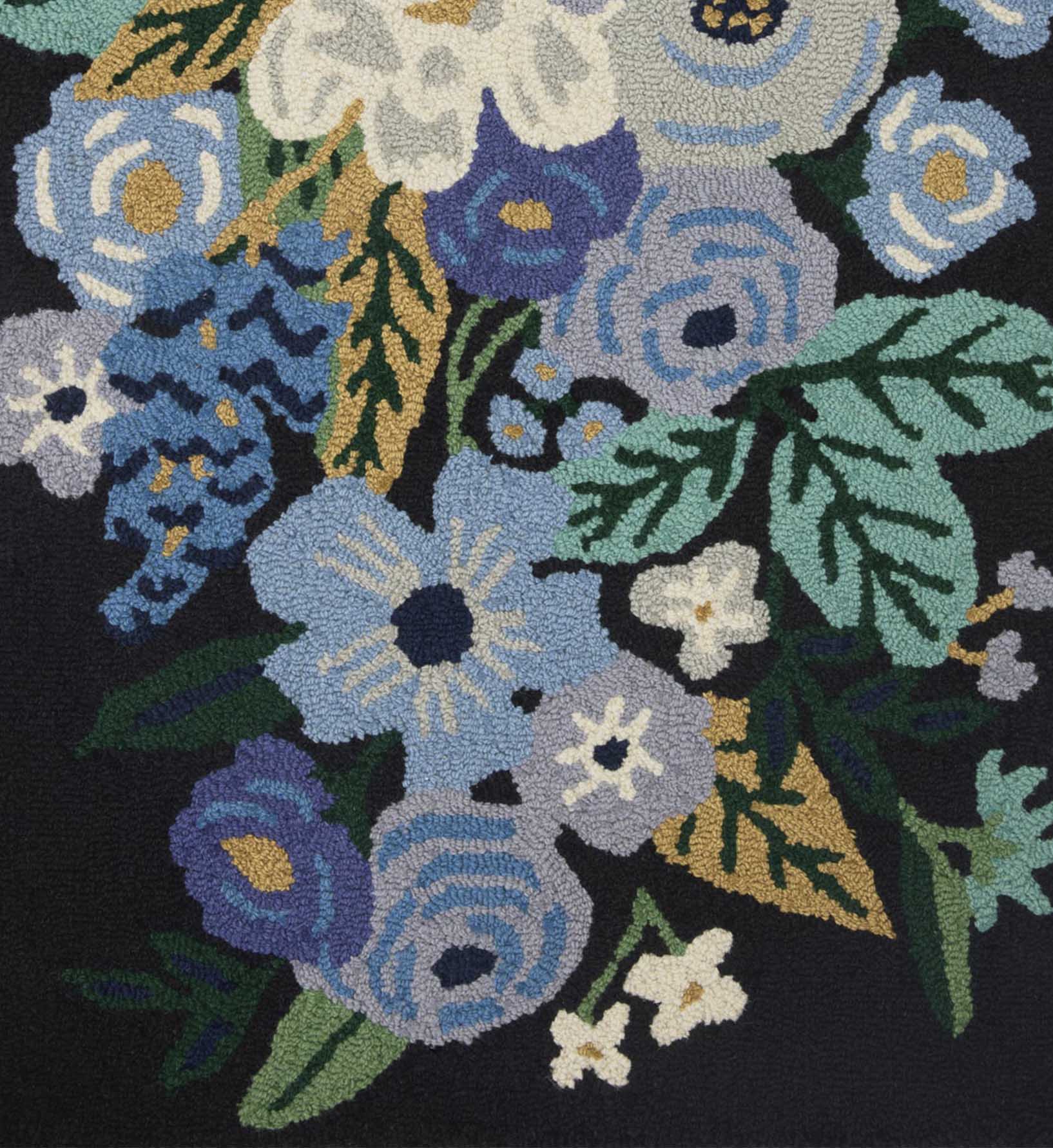 Minnie Garden Party Wool-Hooked Rug - Black