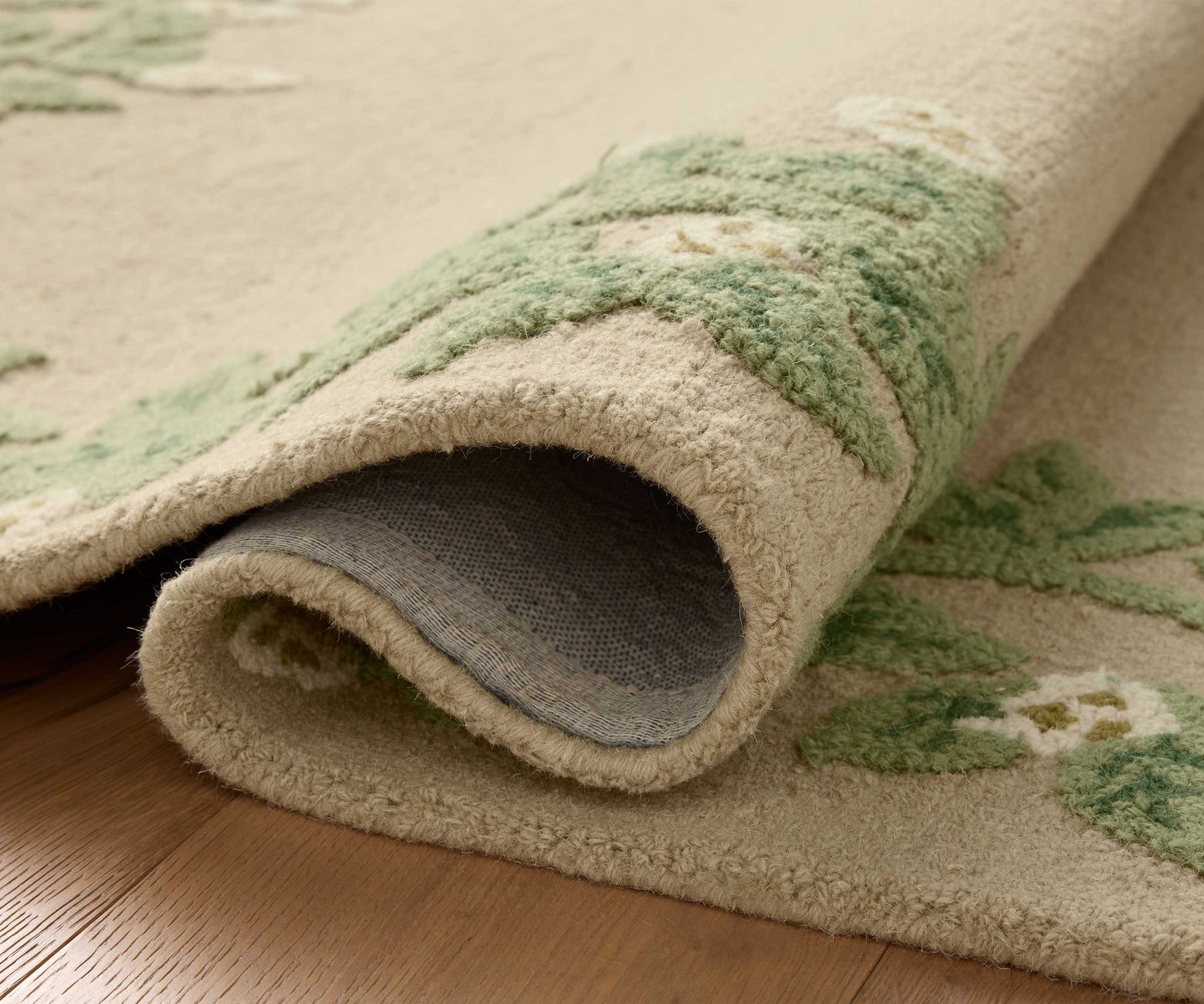 Highgrove Climbing Vines Wool Hooked Rug | Rifle Paper Co.