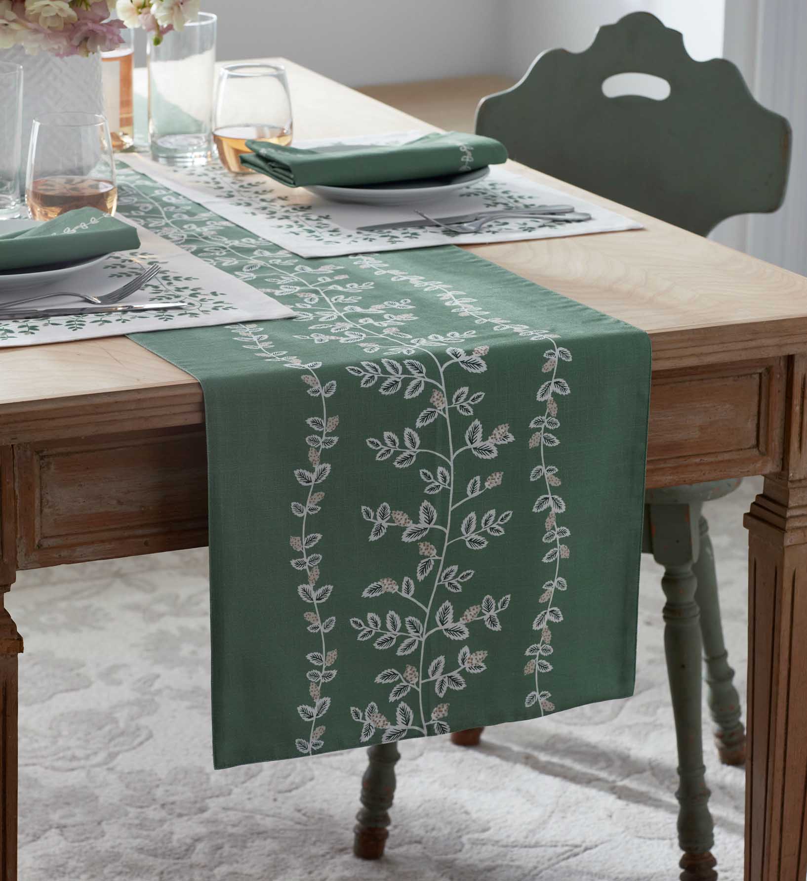 Cotton Table Runner - Climbing Vines
