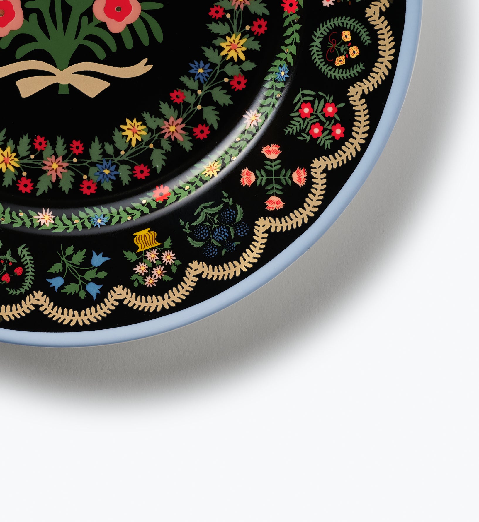 Porcelain Dessert Plate Set - Rosette