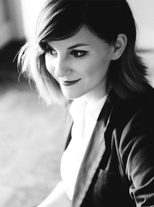 Anna Bond Vanity Fair