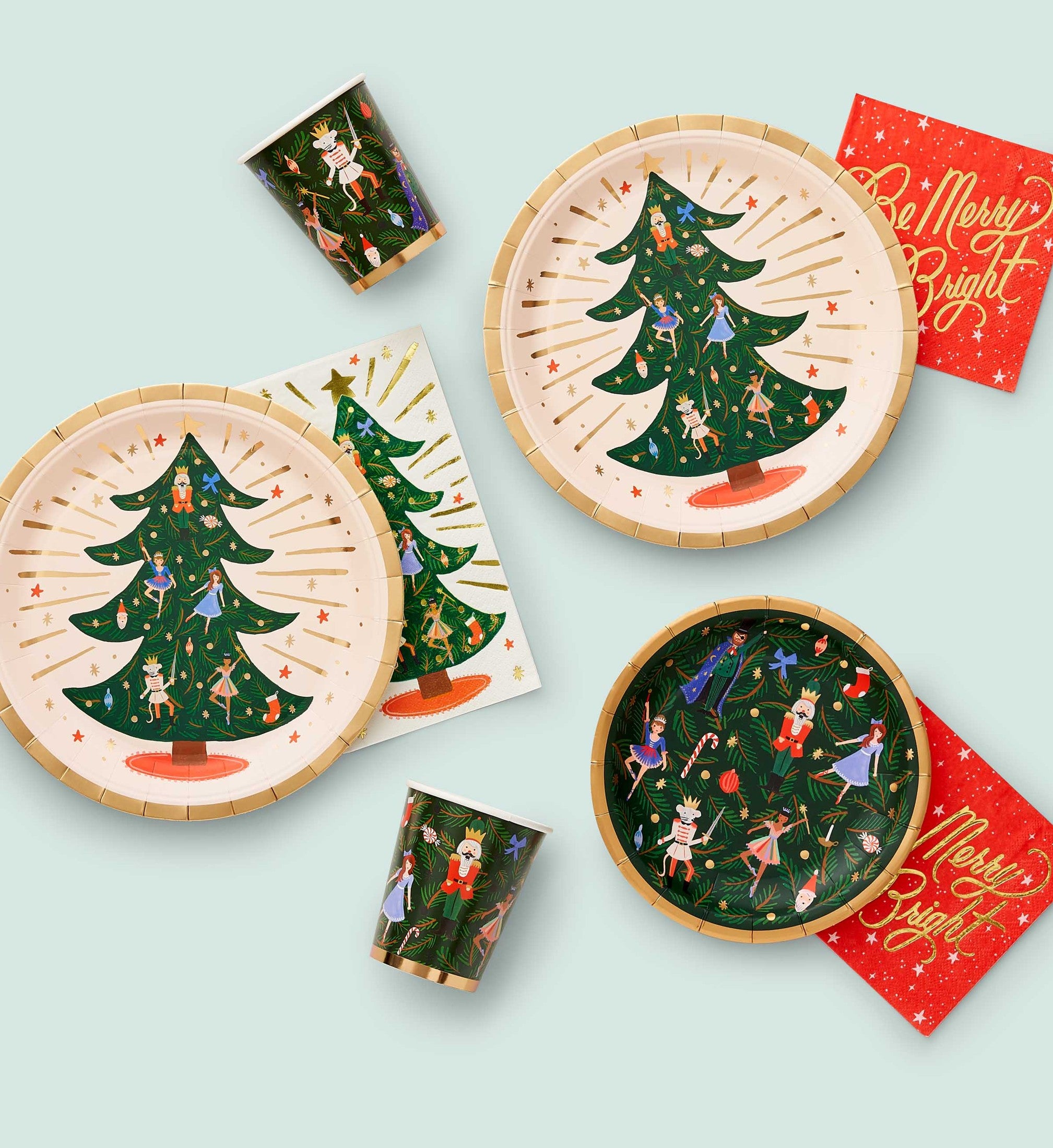  | nutcracker-partygoods-group-02_2.jpg