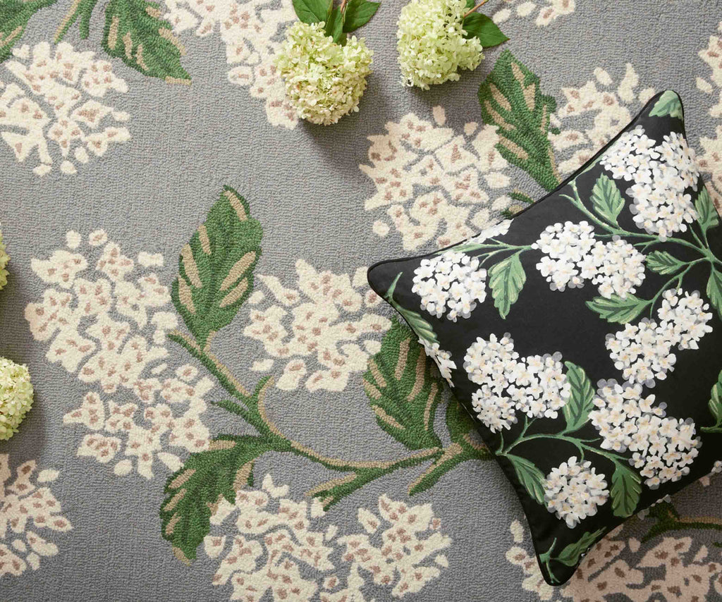 Joie Hydrangea Wool-Hooked Rug in Grey | Rifle Paper Co.
