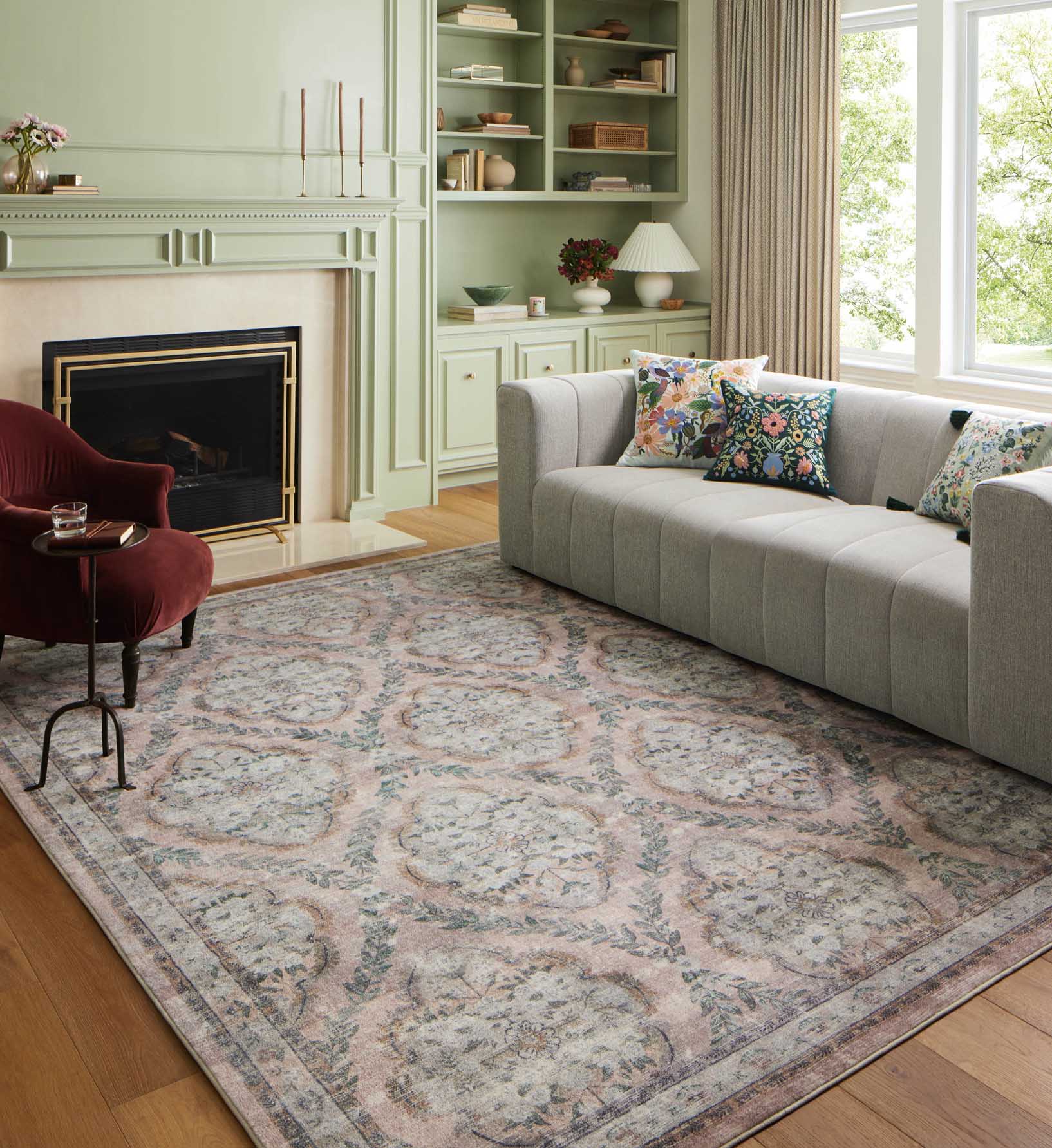 Courtyard Chateau Printed Rug - Blush