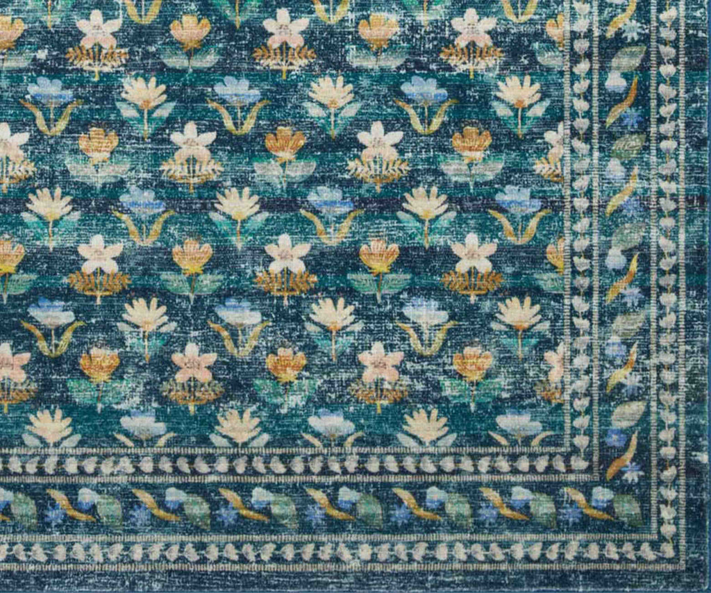 Courtyard Hadley Printed Rug - Emerald – Rifle Paper Co