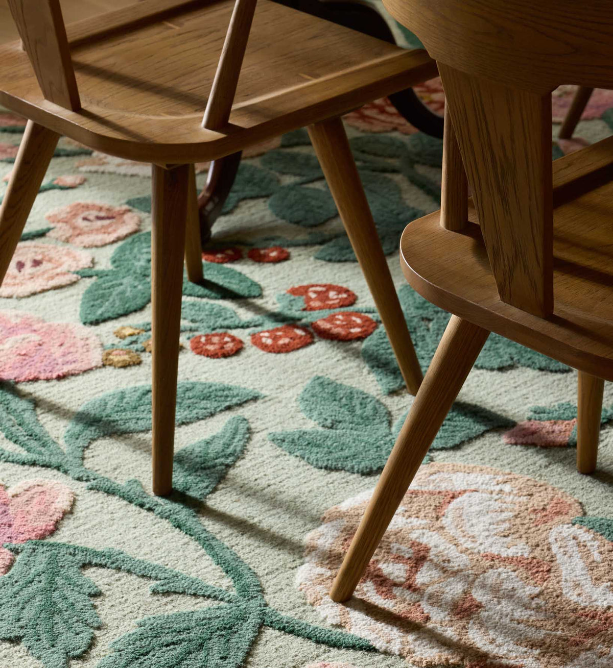 Highgrove Roses Wool Hooked Rug in Mint | Rifle Paper Co.